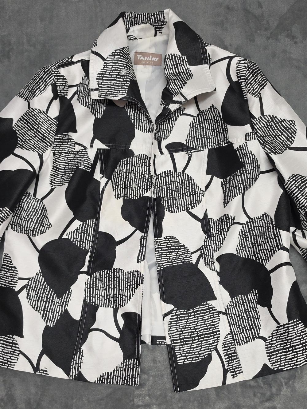TanJay Black & White Leaf-Print Zip Jacket Sz 14P